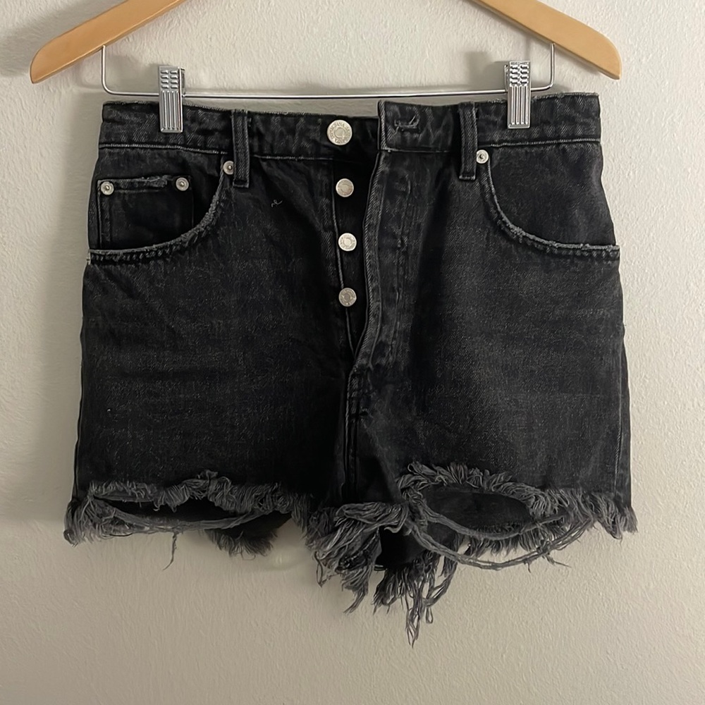 ZARA high rise black jean shorts size 6